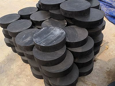 索县板式橡胶支座由若干层橡胶片与薄钢板经加压硫化